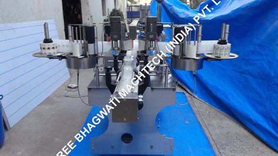 Double Side Labelling Machine Installation in Mumbai for Packaging Machinery based Company